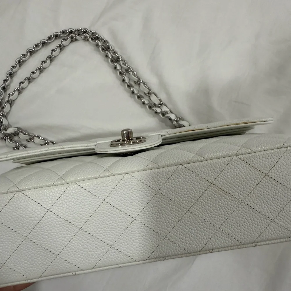 💯 Auth Chanel White Quilted Caviar Medium Classic Double Flap Bag Edge Stitching
